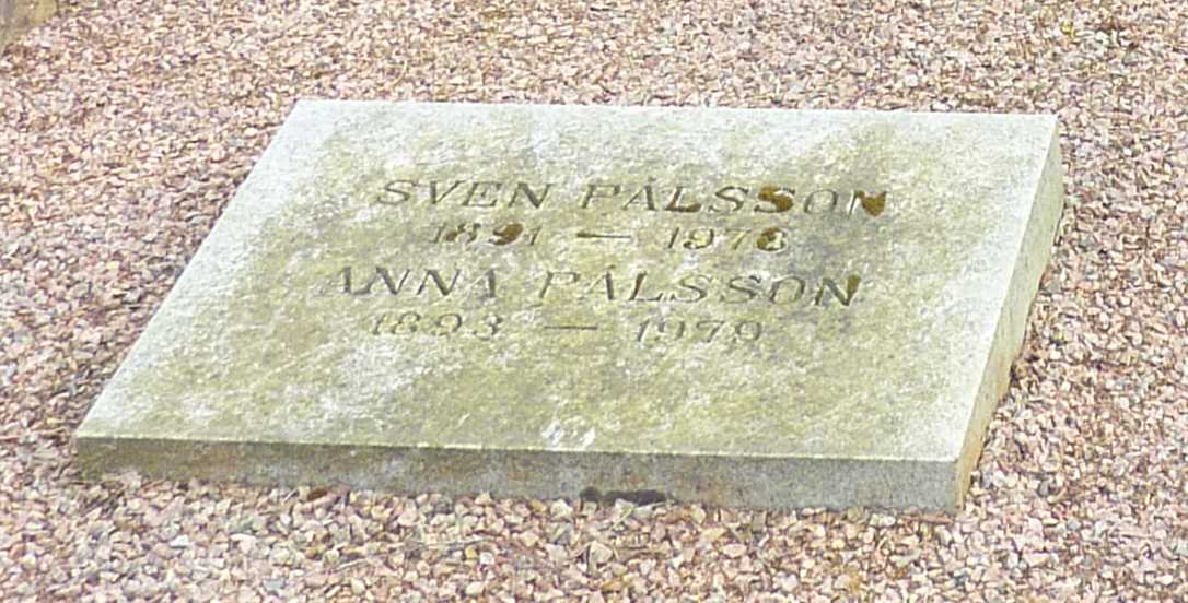 gravstenar_raringaring_paringlssonsven_1891_1978_grav_c-39.jpg