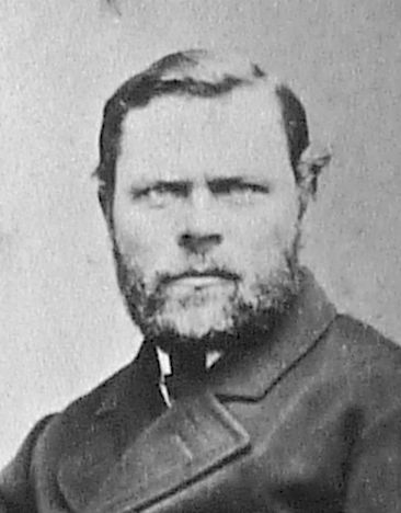 raringaringmuseum_backejonas_1835-1922_327_red_p.jpg