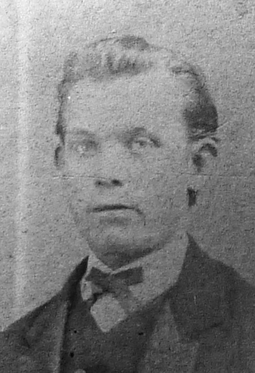 raringaringmuseum_bosejanneolsson_1851-1874_257_red_p.jpg