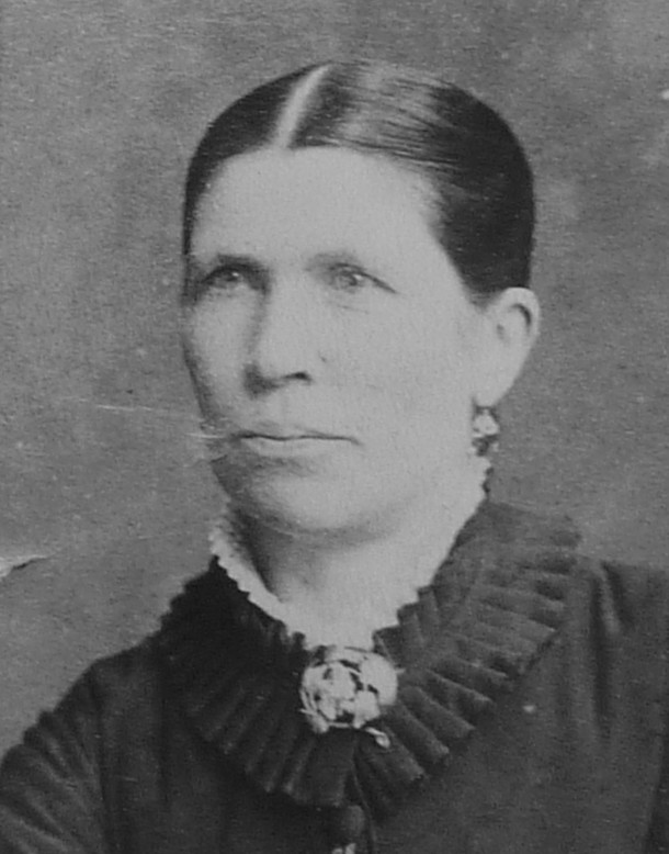 raringaringmuseum_goumlranssonhannaulrika_1835-1900_301_red_p.jpg