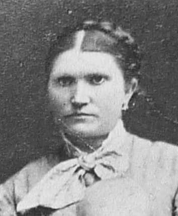 raringaringmuseum_goumlranssonsofiaamalia_winblad_1837-1918_160_red_p.jpg