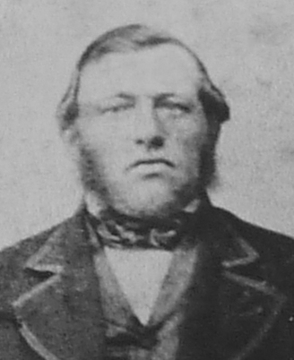raringaringmuseum_hanssonanders_1827-1879_338_red_p.jpg