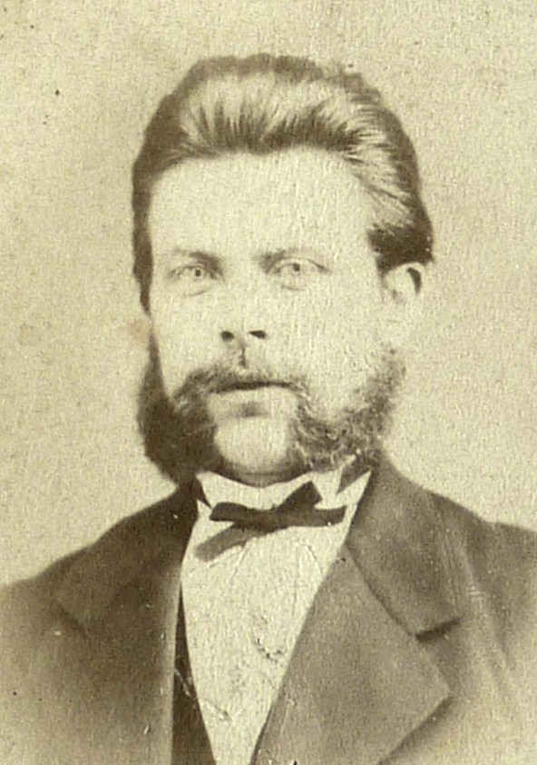 raringaringmuseum_hanssonper_1844-1913_red_p.jpg