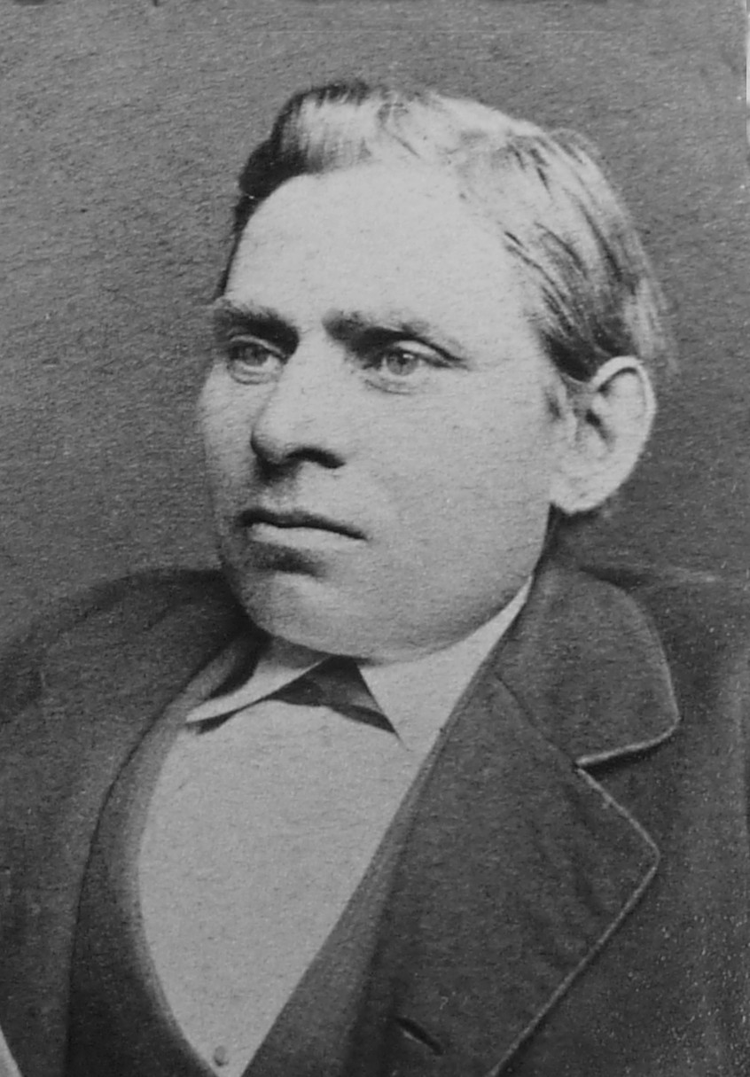 raringaringmuseum_israelssonjoumlns_1847-1903_red_p.jpg