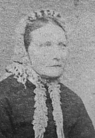 raringaringmuseum_persdottermaria_1817-1904_265_red_p.jpg